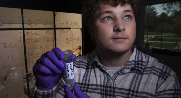 Nick Barmore, a chemistry student who is working on an undergraduate research project with Steven Girard, associate professor of chemistry, has been awarded $4,000 for his ongoing research on sensor materials. He is shown in Girard's lab on Wednesday, Oct. 25, 2023. Photos by Craig Schreiner