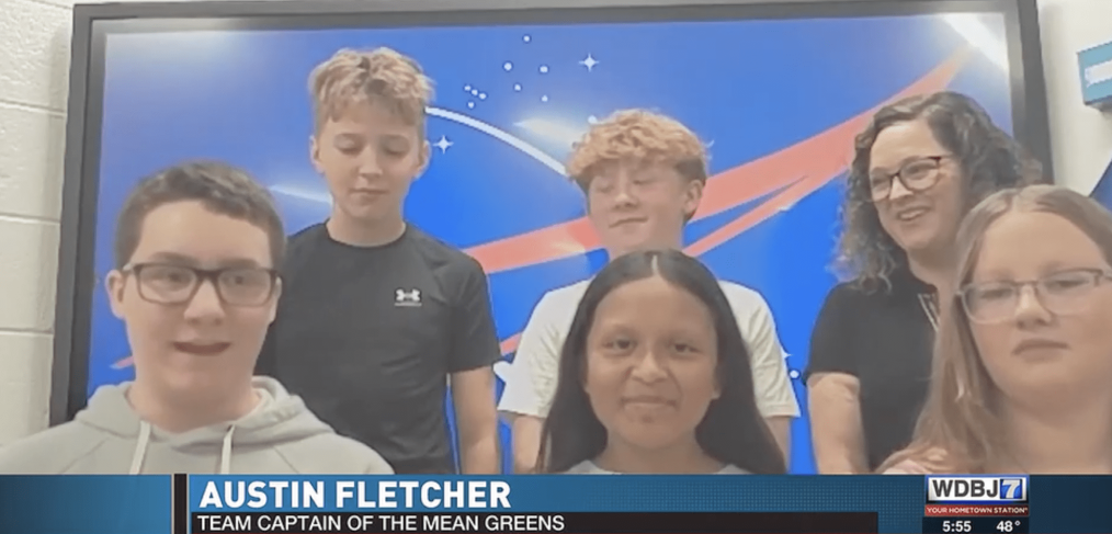 Benjamin Franklin Middle School students win awards for Plant the Moon Challenge